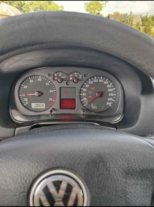 Volkswagen golf 2002
