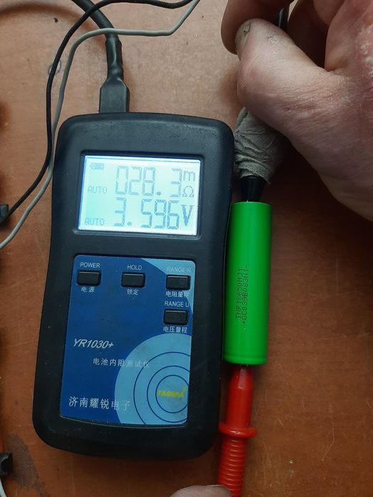 акумулятор 18650 LG MJ1 ємністю 3500мач2021 рік.