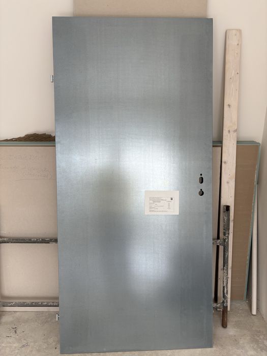 Drzwi stalowe wewnętrzne HÖRMANN – nowe, okazja