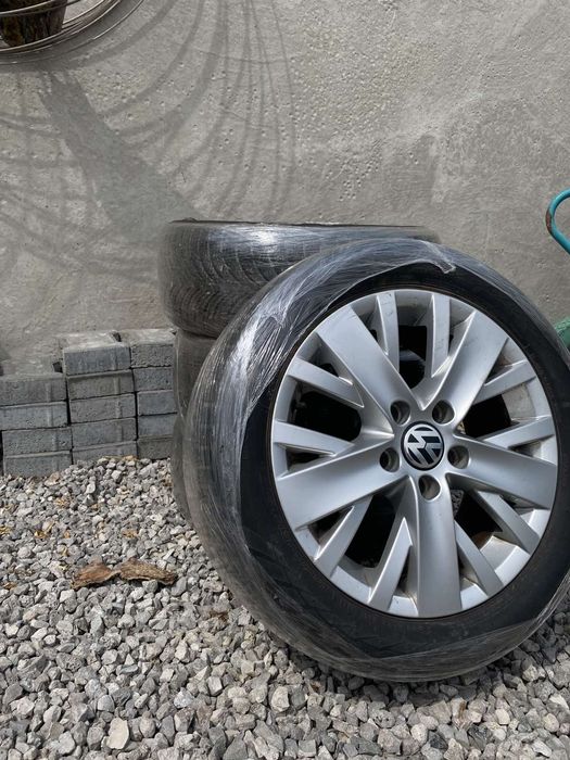 Колеса в зборі Volkswagen R16 205/55 Зима / диски з гумою VW б/в в гарному стані  Альянс Авто м. Кривий Ріг