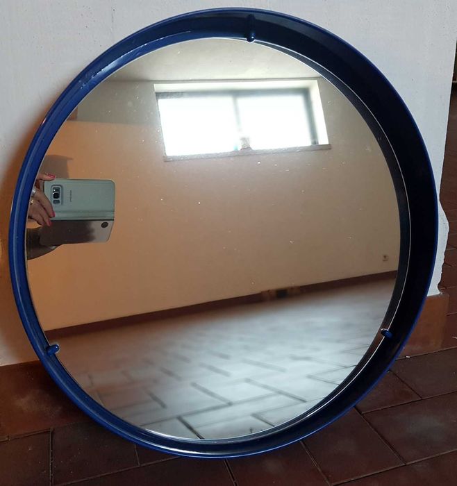 Conjunto de espelho e acessórios de wc