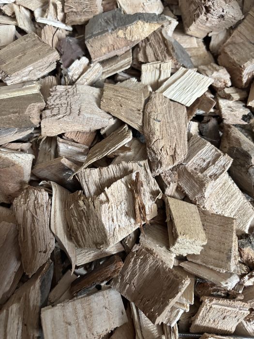 Zrębki drzewne iglaste , liściaste do pieców , kotłów z podajnikiem