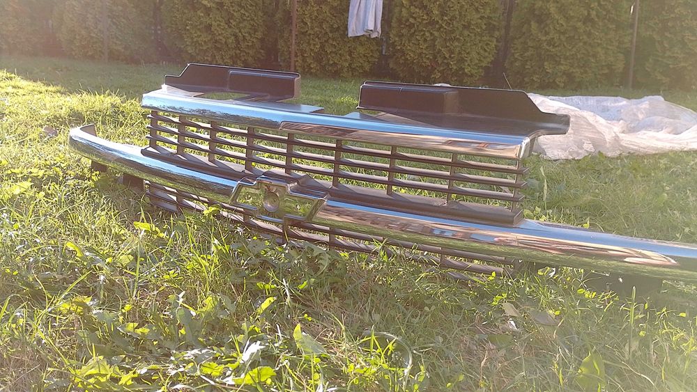 Atrapa Grilla Chevrolet Blazer S10 2000