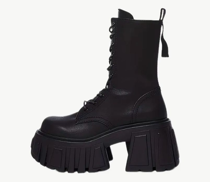 Ботинки жіночі чорні на високій платформі