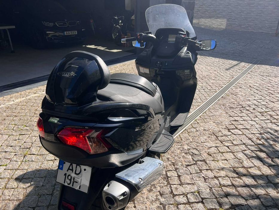 Suzuki Burgman 650 Executive (AN650)