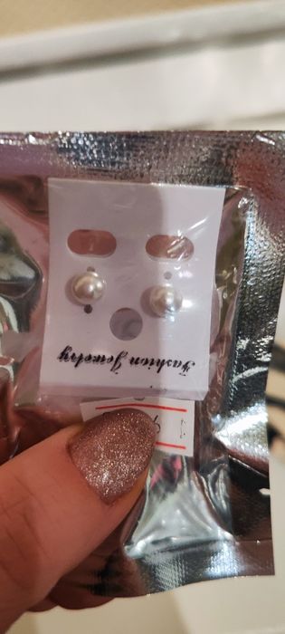 Віддам нові сережки річкові перли