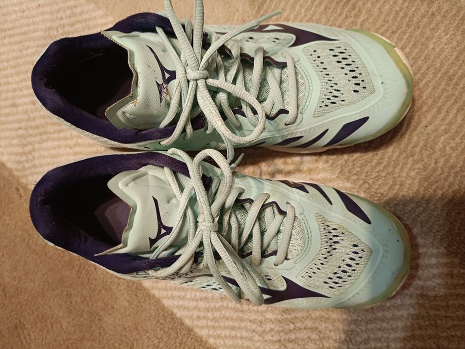Buty mizuno miętowe