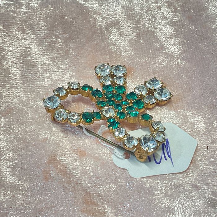 Broche peça vintage ,4 cm