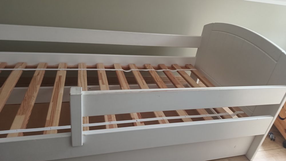 Rama łóżka Ikea 160x90