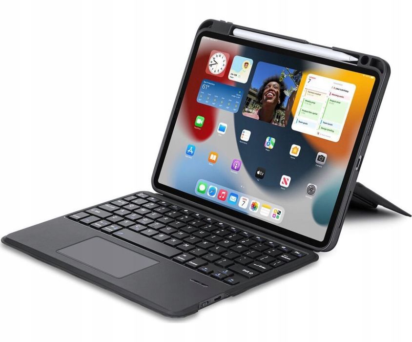 iPad Air 11 cali M3 256GB case klawiatura dyst. PL jak Nowy