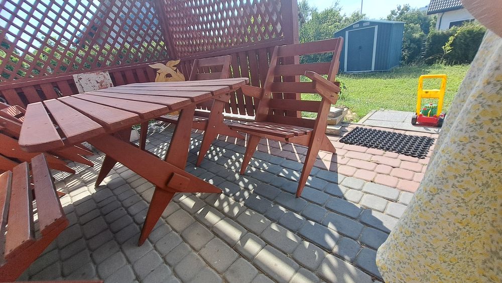 Zestaw ogrodowy stół, 6 krzeseł + ławka