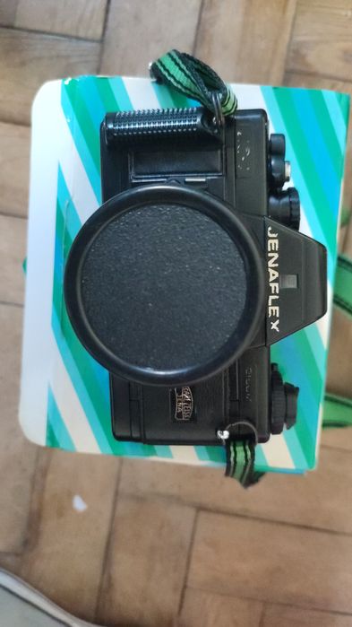 Máquina fotográfica Jenaflex