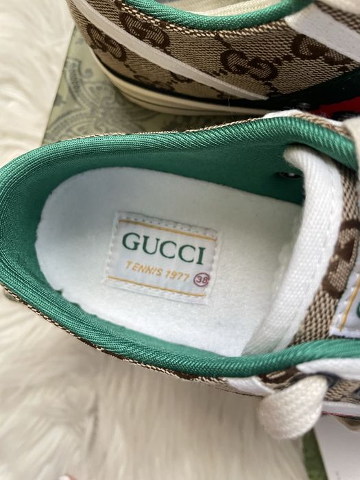 Стильні жіночі кеди Gucci