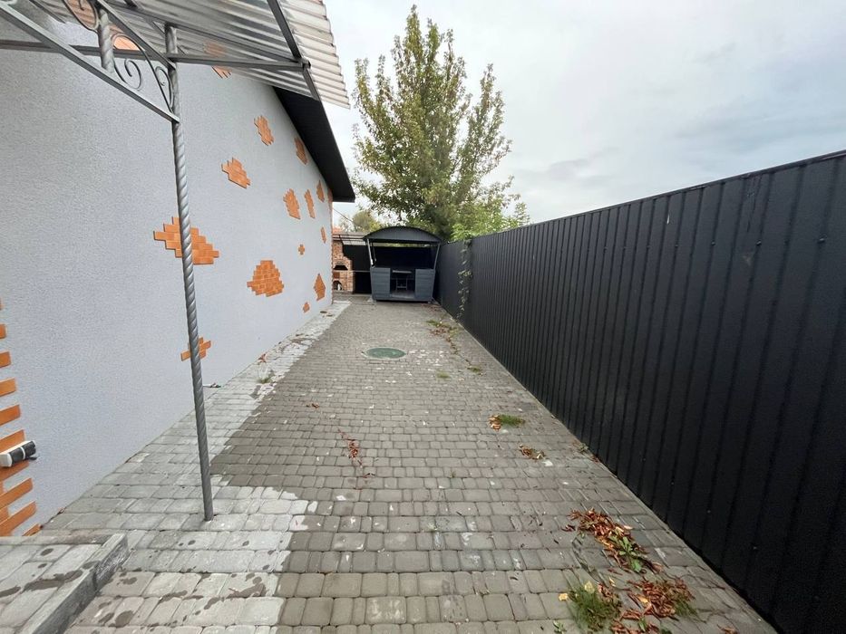 Здам подобово квартиру