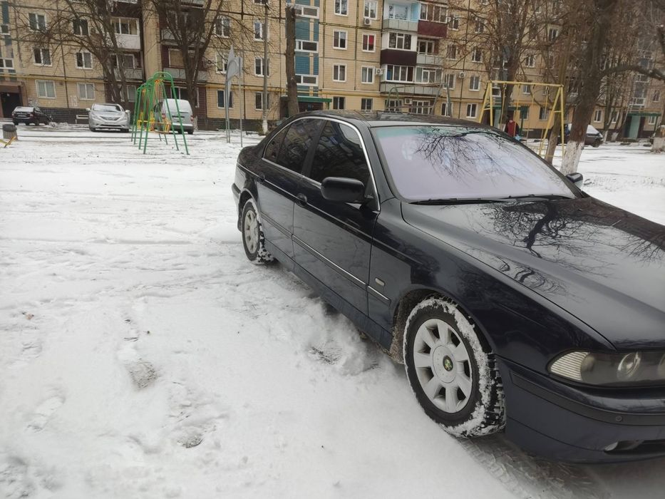 Продам  гарну Bmw 525і