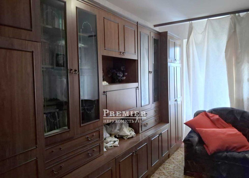 Продам 2-х кімнатну квартиру на Кримській