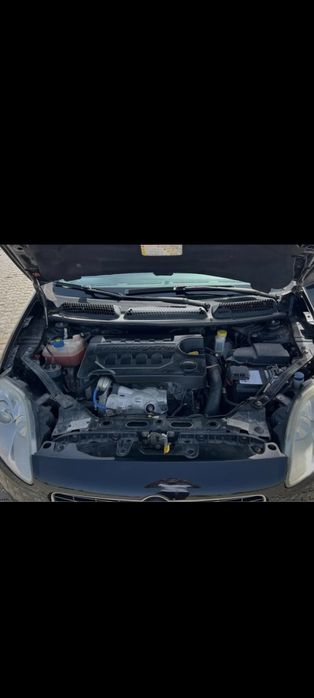 VENDO OU TROCO POR CARRINHA DE TRABALHO Fiat bravo de 2008 1.6 MultiJet