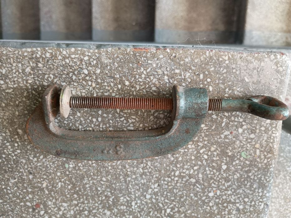 Ścisk stolarski metalowy