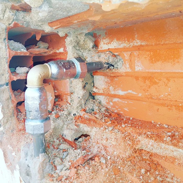 Canalizador Certificado Desentupimento, canalização e remodelação de c