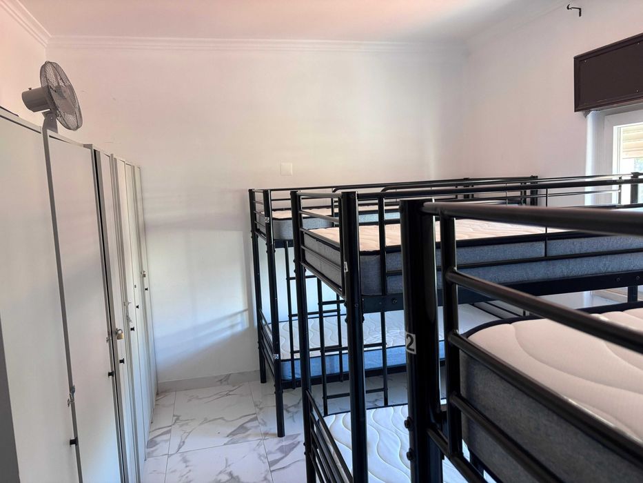 Quartos para arrendamento mensal em Ramada