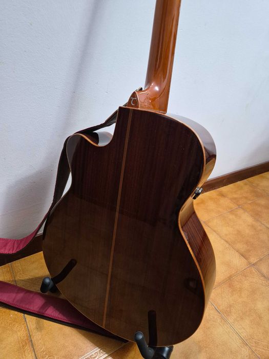 Guitarra Acústica Tanglewood TRS4CE Smart Guitar