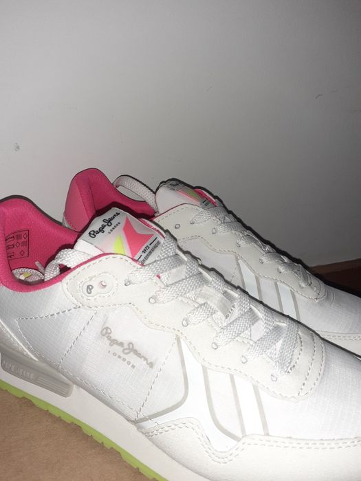 Sapatilhas Ténis brancos da Pepe Jeans. Tamanho 37