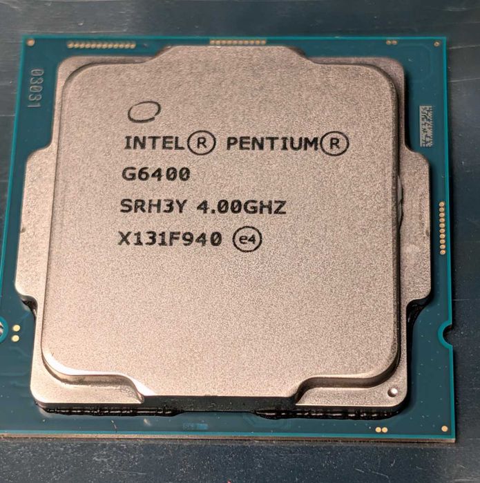 Procesor Intel Pentium Gold G6400 OEM LGA1200