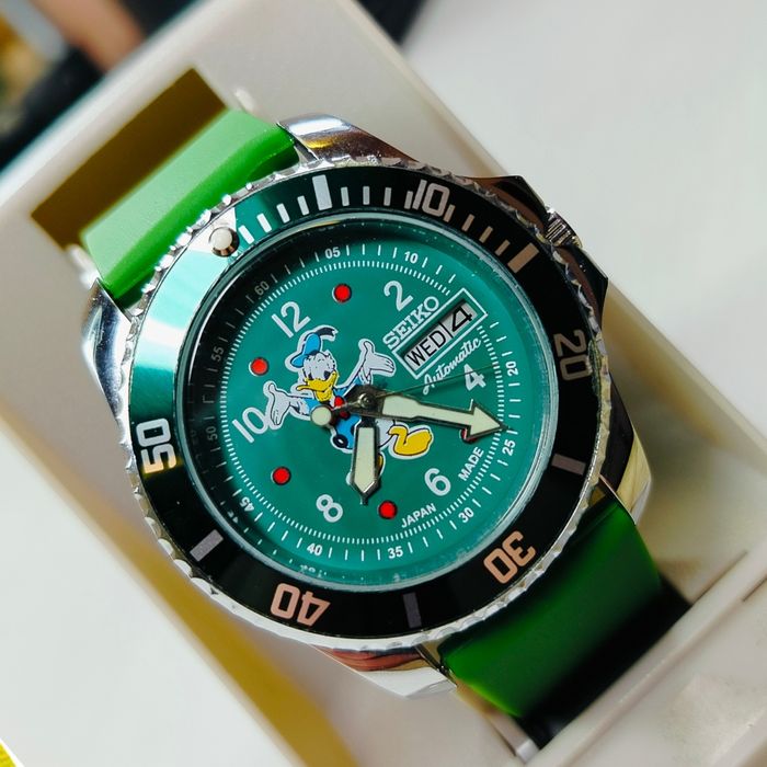 Zegarek Seiko automatic Donald Duck Kaczor Donald Disney