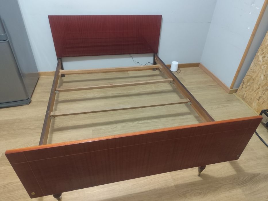 Cama de casal 1,90x1,40