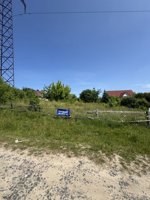 Продаж земельної ділянки в с. Забороль