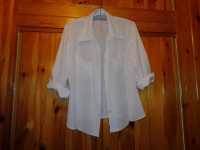 Elegancka biała bluzka 40
