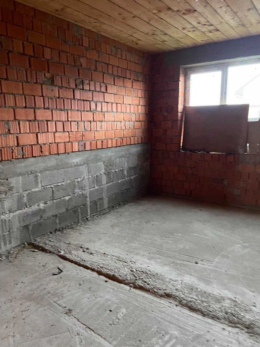 Продається будинок в смт. Буштино