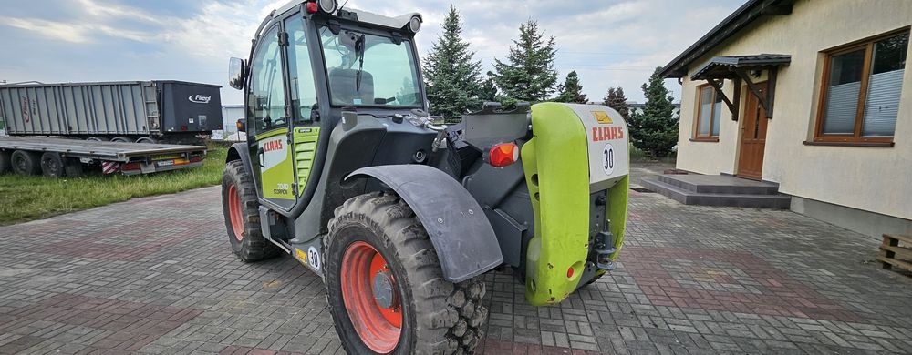 Ladowarka teleskopowa Claas scorpion variopower 7040 rok 2013 z niemiec
