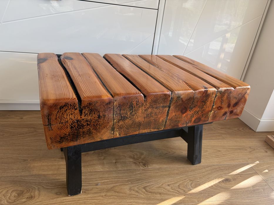 Stolik dębowy ciężki 70 cm na 45 cm