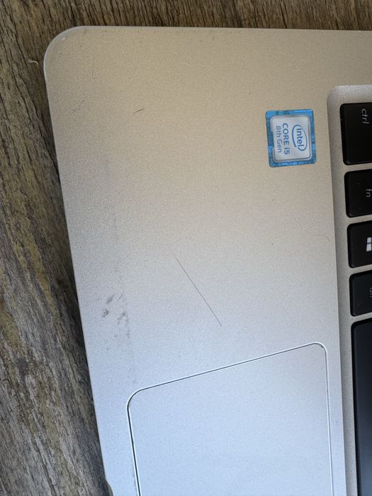 Asus Vivobook 14 Core i5 |  256GB | 8GB
