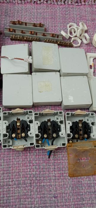 Material eléctrico Efapel