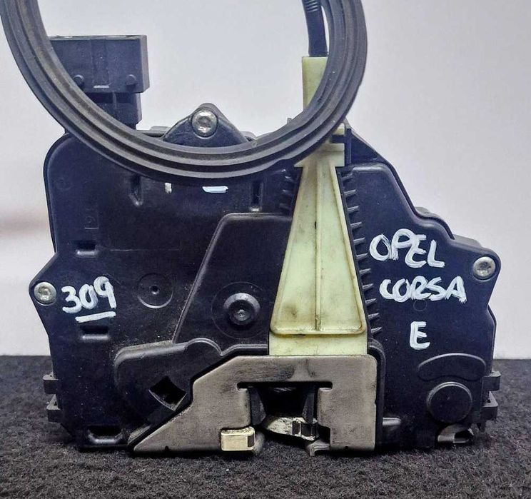 Fechadura / Fecho Porta Frente Esquerdo | Opel | Corsa E