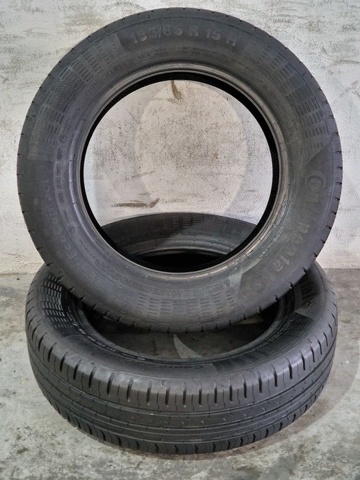 2 Pneus 185/65R15 CONTINENTAL Semi Novos
