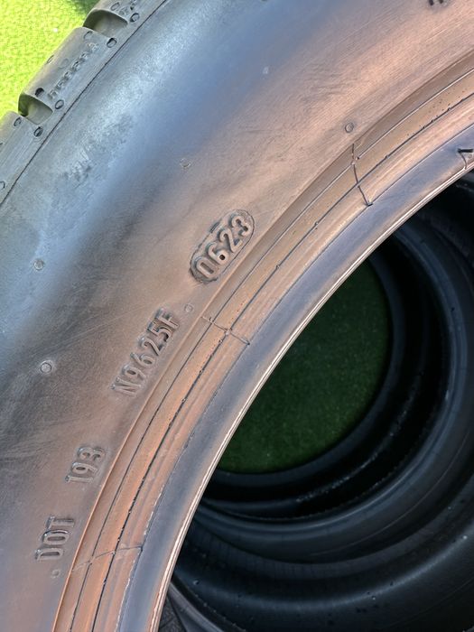 Літня резина 205 55 R17 Pirelli 23 рік