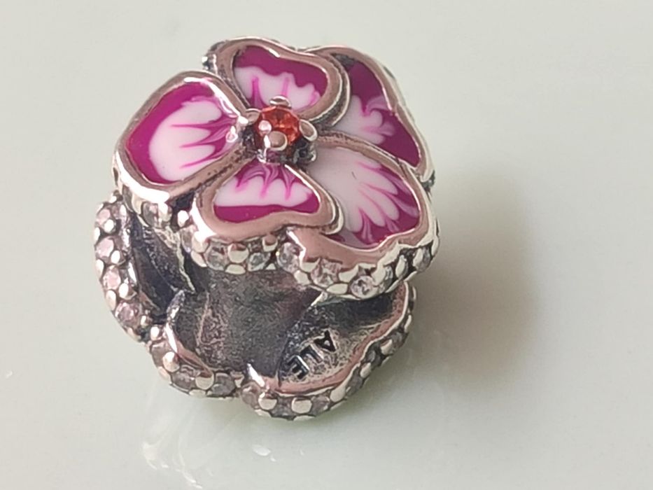 Zawieszka charms Pandora Nowa Wysyłam w pudełku