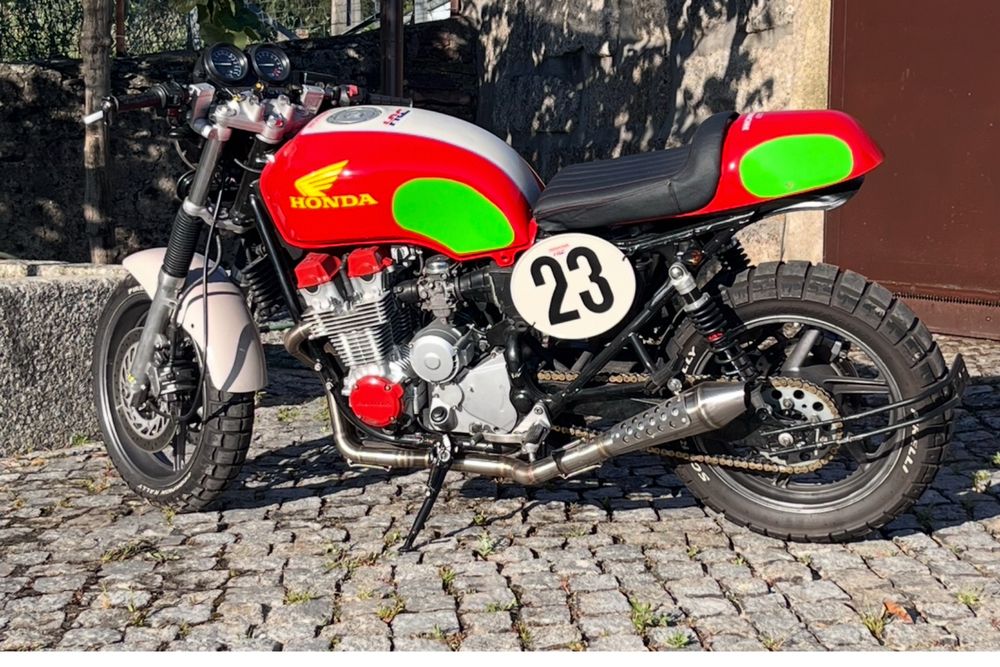 Honda CB 750 Cafe Racer