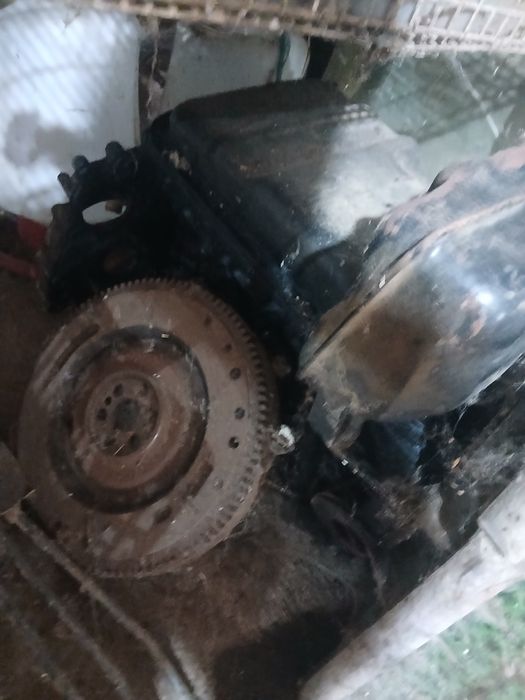 Motor nissan 2500 para peças