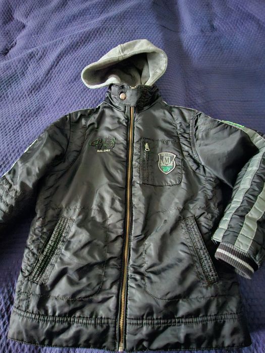 Next, 9 l, r. 134. Kurtka, kaptur.  Przejściowa.