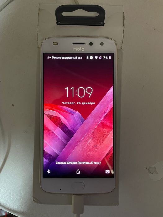 moto z play - купити мобільні телефони та смартфони - Ціна на OLX.ua