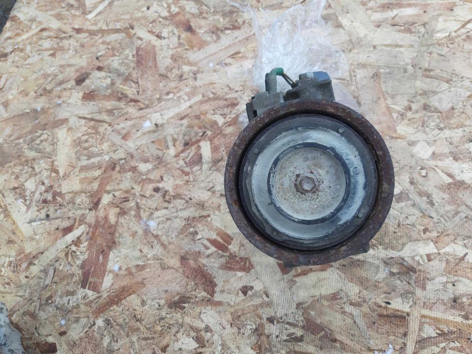 Sprężarka klimatyzacji Dodge Ram 14-19r 5.7 hemi