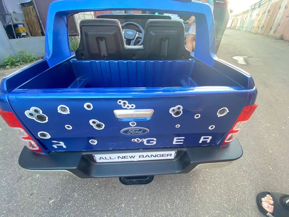 Елекромобіль ford ranger 4/4