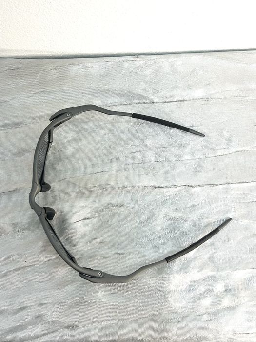 Óculos juliet vermelhos e cinza (metal)