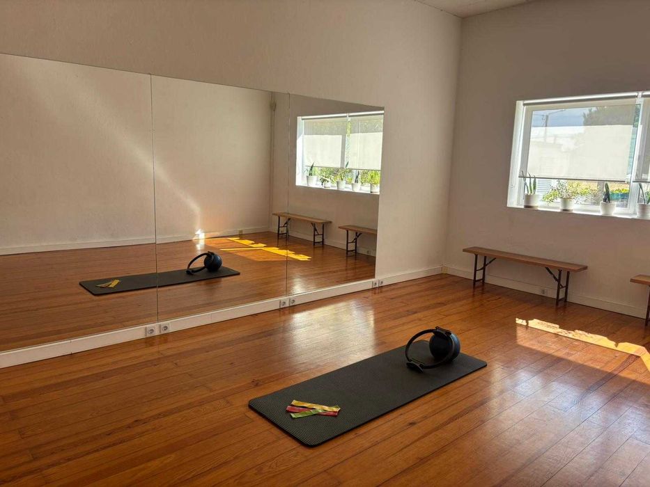 Sala-Estúdio multiusos com 30m2, aluguer à hora/dia