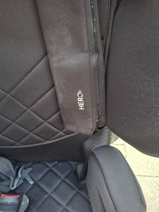 Recaro Fotelik samochodowy Young sport hero