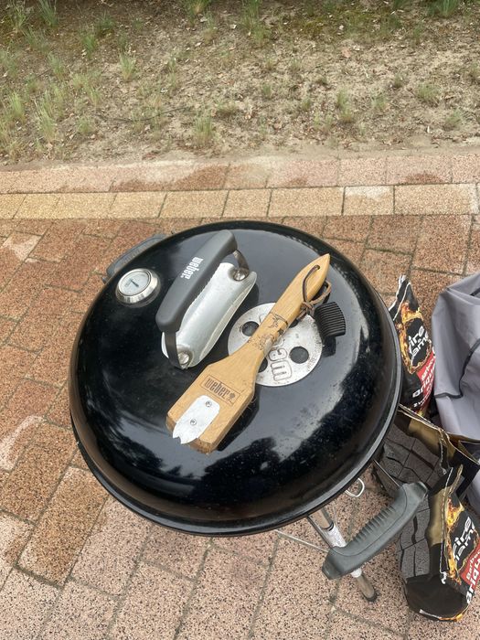 Grill Weber. Węglowy. Gratisy.